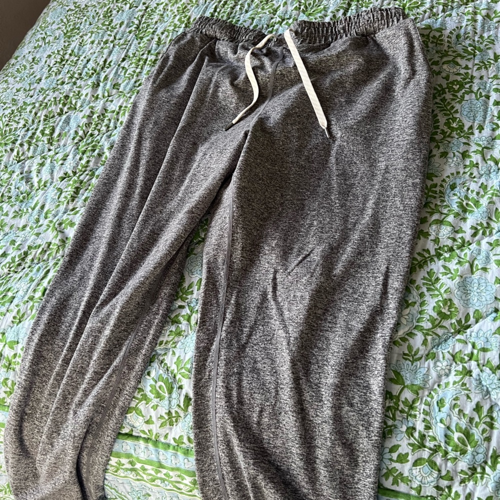 Vuori Performance Jogger Heather Grey Sx XL GUC